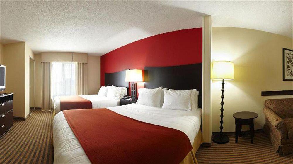 Holiday Inn Express Atmore By Ihg Buitenkant foto