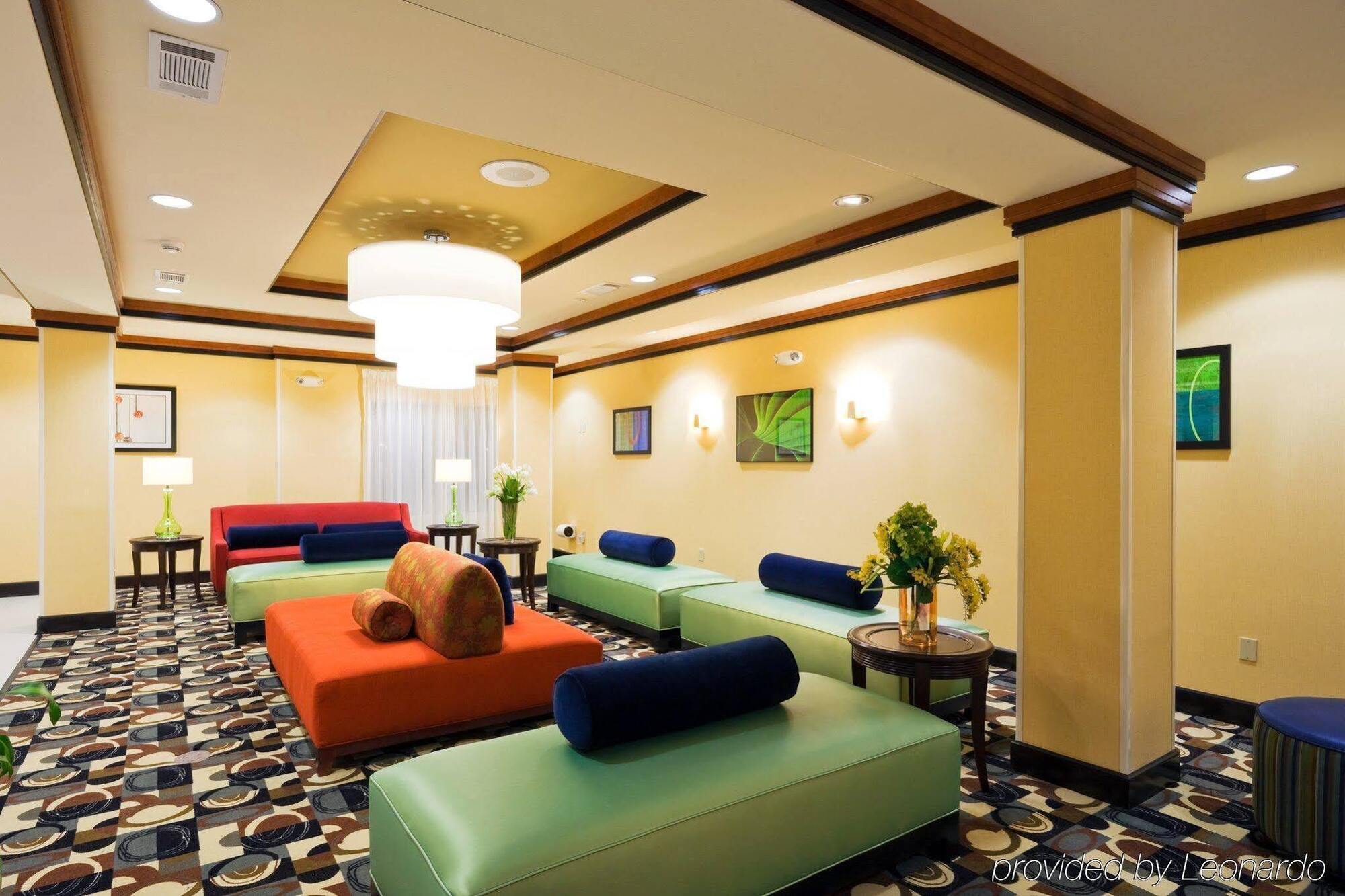 Holiday Inn Express Atmore By Ihg Buitenkant foto